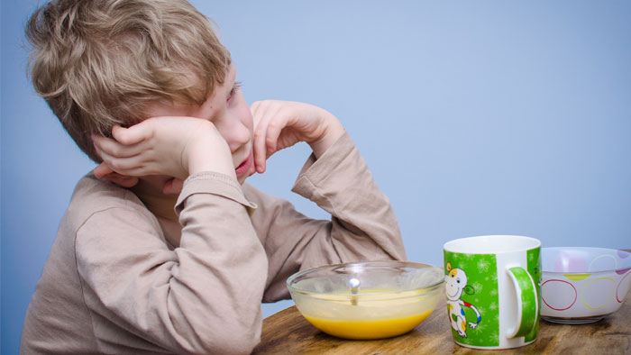 طبابة نت - طفل يرفض تناول الطعام