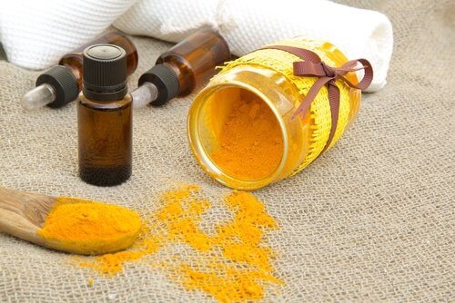 cumin الكركم للتخلص من تورم الإبهام