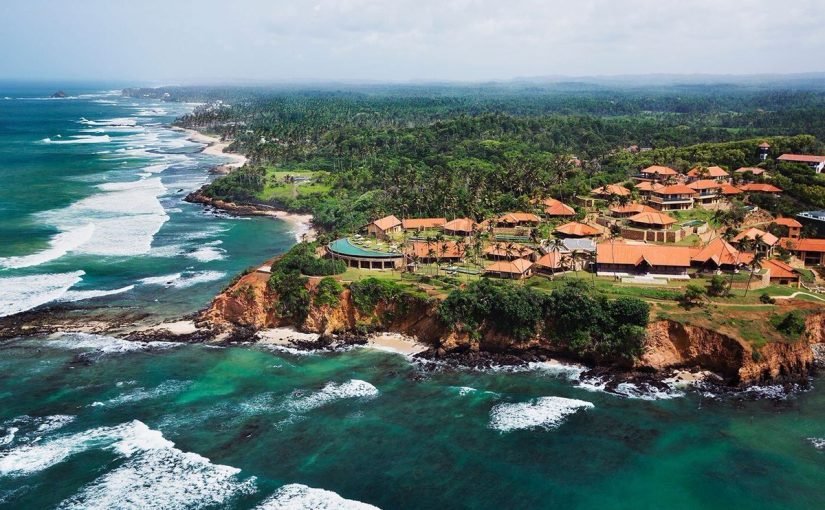 d5qcinwucaakojw-825x510-2 السياحة في سريلانكا للشباب