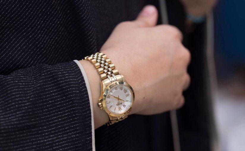 d8a3d8add8afd8ab-d8aad8b4d983d98ad984d8a9-d8b3d8a7d8b9d8a7d8aa-d983d8a7d8b1d8afd98ad8a7d984-2020-825x510-2 أحدث تشكيلة ساعات كارديال 2020