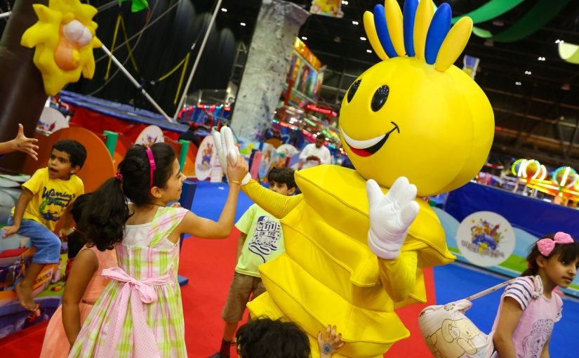 d8a3d986d8b4d8b7d8a9-d8a7d984d8a3d8b7d981d8a7d984-d981d98a-d8afd8a8d98a1-825x510-2 أنشطة الأطفال في دبي