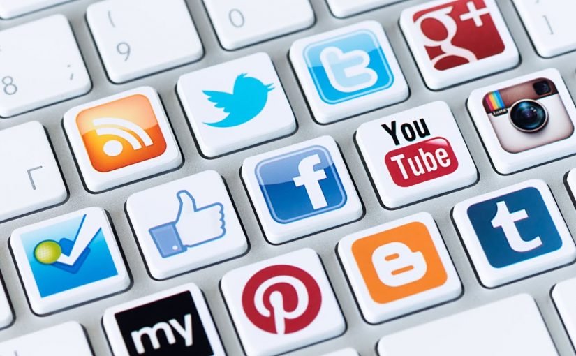 d8a3d987d985d98ad8a9-d8a7d984d8aad988d8a7d8b5d984-d8a7d984d8a5d8acd8aad985d8a7d8b9d98a-825x510-2 أهمية التواصل الاجتماعي