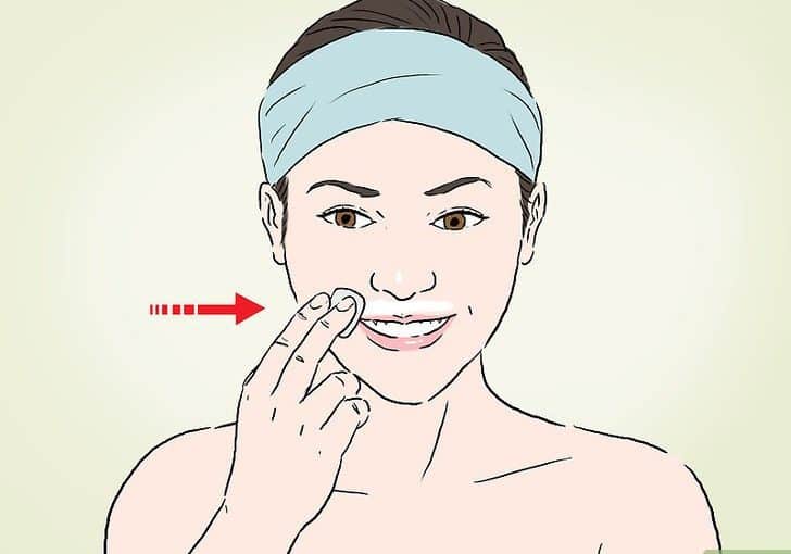 إزالة شعر الشنب بالحلاوة