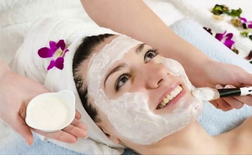 d8a7d981d8b6d984-d985d8a7d8b3d983-d984d984d988d8acd987-d981d98a-d8a7d984d8a8d98ad8aa-825x510-2 افضل ماسك للوجه في البيت