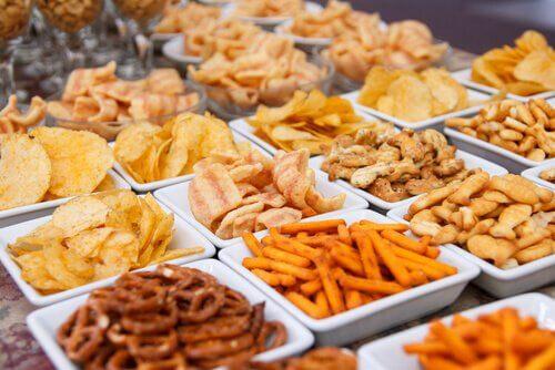 d8a7d984d8a3d8b7d8b9d985d8a9-d8a7d984d985d982d984d98ad8a9 الأطعمة المقلية