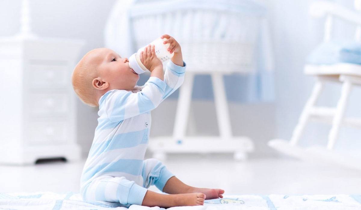 الرضاعة-الصناعية-والطبيعية