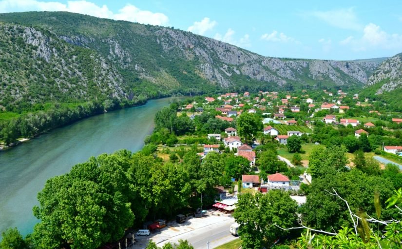 d8a7d984d8b3d98ad8a7d8add8a9-d981d98a-d8a7d984d8a8d988d8b3d986d8a9-d984d984d8b4d8a8d8a7d8a8-825x510-2 السياحة في البوسنة للشباب