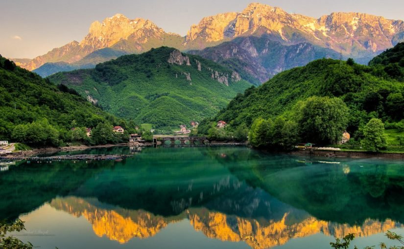 d8a7d984d8b3d98ad8a7d8add8a9-d981d98a-d8a7d984d8a8d988d8b3d986d8a9-d984d984d8b9d988d8a7d8a6d984-825x510-2 السياحة في البوسنه للعوائل