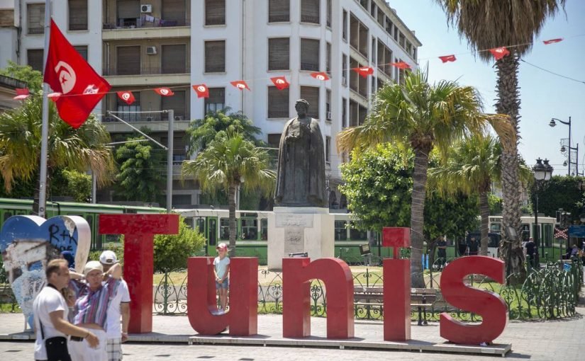 d8a7d984d8b3d98ad8a7d8add8a9-d981d98a-d8aad988d986d8b3-d984d984d8b4d8a8d8a7d8a8-825x510-2 السياحة في تونس للشباب