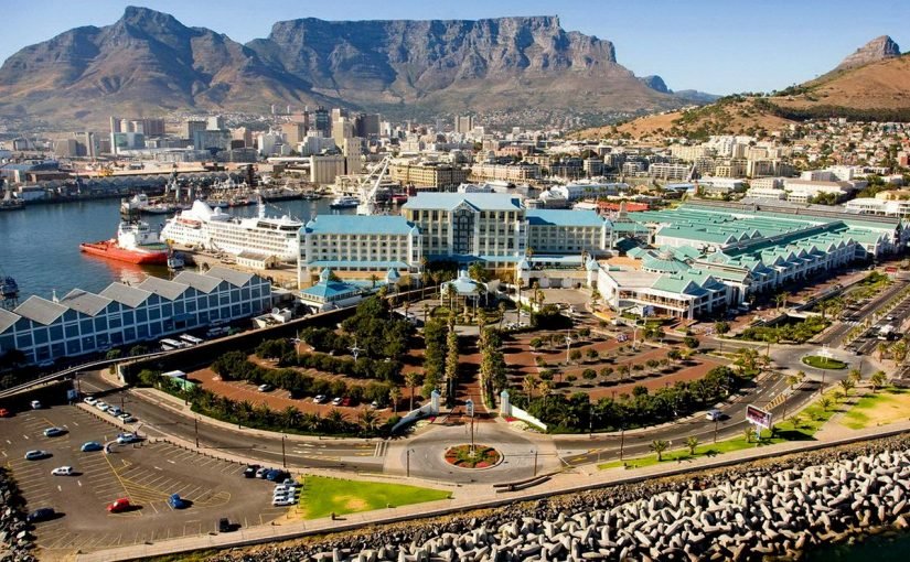 d8a7d984d8b3d98ad8a7d8add8a9-d981d98a-d8acd986d988d8a8-d8a7d981d8b1d98ad982d98ad8a7-d8a7d984d985d8b3d8a7d981d8b1d988d986-d8a7d984d8b9d8b1d8a8-825x510-2 السياحة في جنوب افريقيا المسافرون العرب