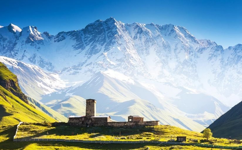 d8a7d984d8b3d98ad8a7d8add8a9-d981d98a-d8acd988d8b1d8acd98ad8a7-d8a7d984d985d8b3d8a7d981d8b1d988d986-d8a7d984d8b9d8b1d8a8-825x510-2 السياحة في جورجيا المسافرون العرب