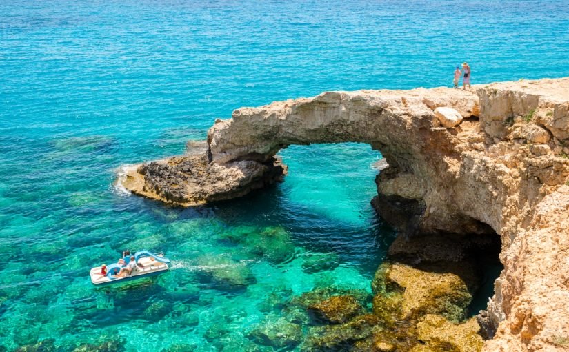 d8a7d984d8b3d98ad8a7d8add8a9-d981d98a-d982d8a8d8b1d8b5-825x510-2 السياحة في قبرص للشباب