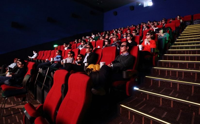 d8a7d984d8b3d98ad986d985d8a7-d981d98a-d8afd8a8d98a-825x510-2 السينما في دبي