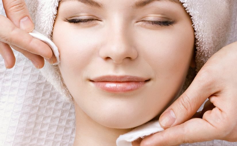 d8a7d984d8b9d986d8a7d98ad8a9-d8a8d8a7d984d8a8d8b4d8b1d8a9-825x510-2 العناية بالبشرة