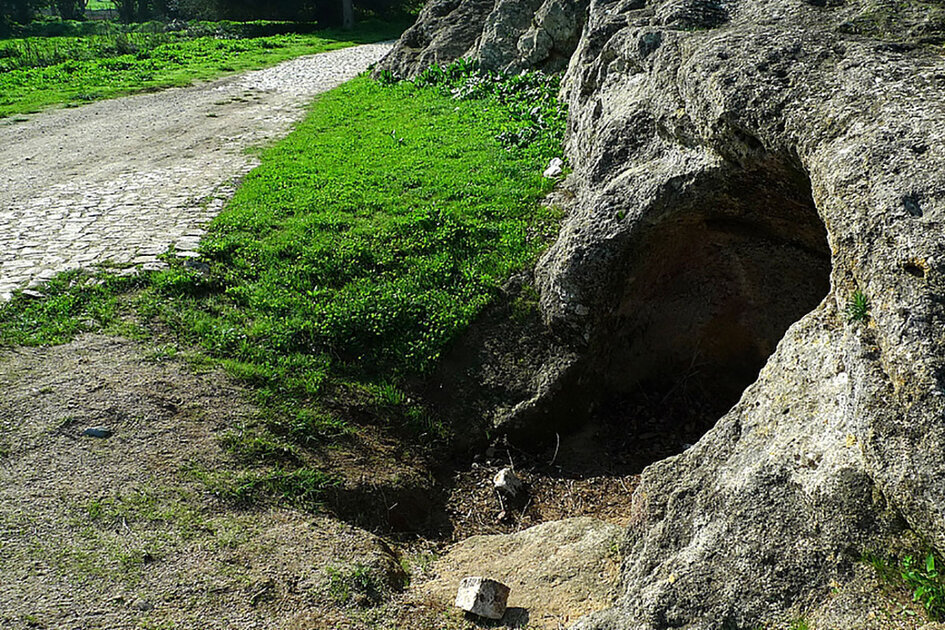 d8a7d984d983d987d981 كهوف تكا كوي