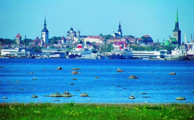 d8a7d995d8b3d8aad988d986d98ad8a7-825x510-2 إستونيا