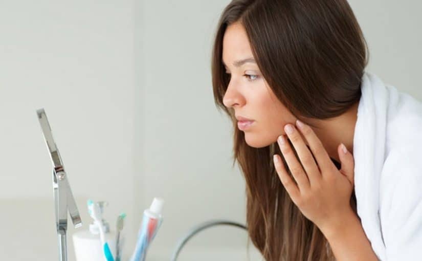 d8a8d8abd988d8b1-d8a7d984d988d8acd987-825x510-2 بثور الوجه