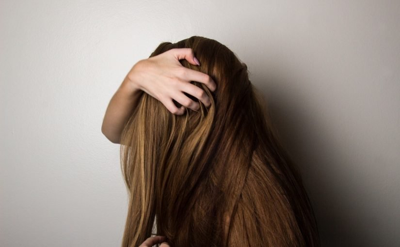 d8aad8acd8b1d8a8d8aad98a-d985d8b9-d8b2d98ad8aa-d8a7d984d8a7d8b1d8bad8a7d986-d984d984d8b4d8b9d8b12-825x510-2 تجربتي مع زيت الارغان للشعر