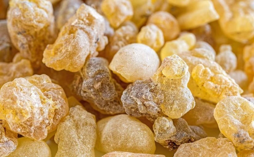 d8aad8acd8b1d8a8d8aad98a-d985d8b9-d984d8a8d8a7d986-d8a7d984d8afd983d8b1-d984d984d988d8acd987-825x510-2 فوائد لبان الذكر للوجه