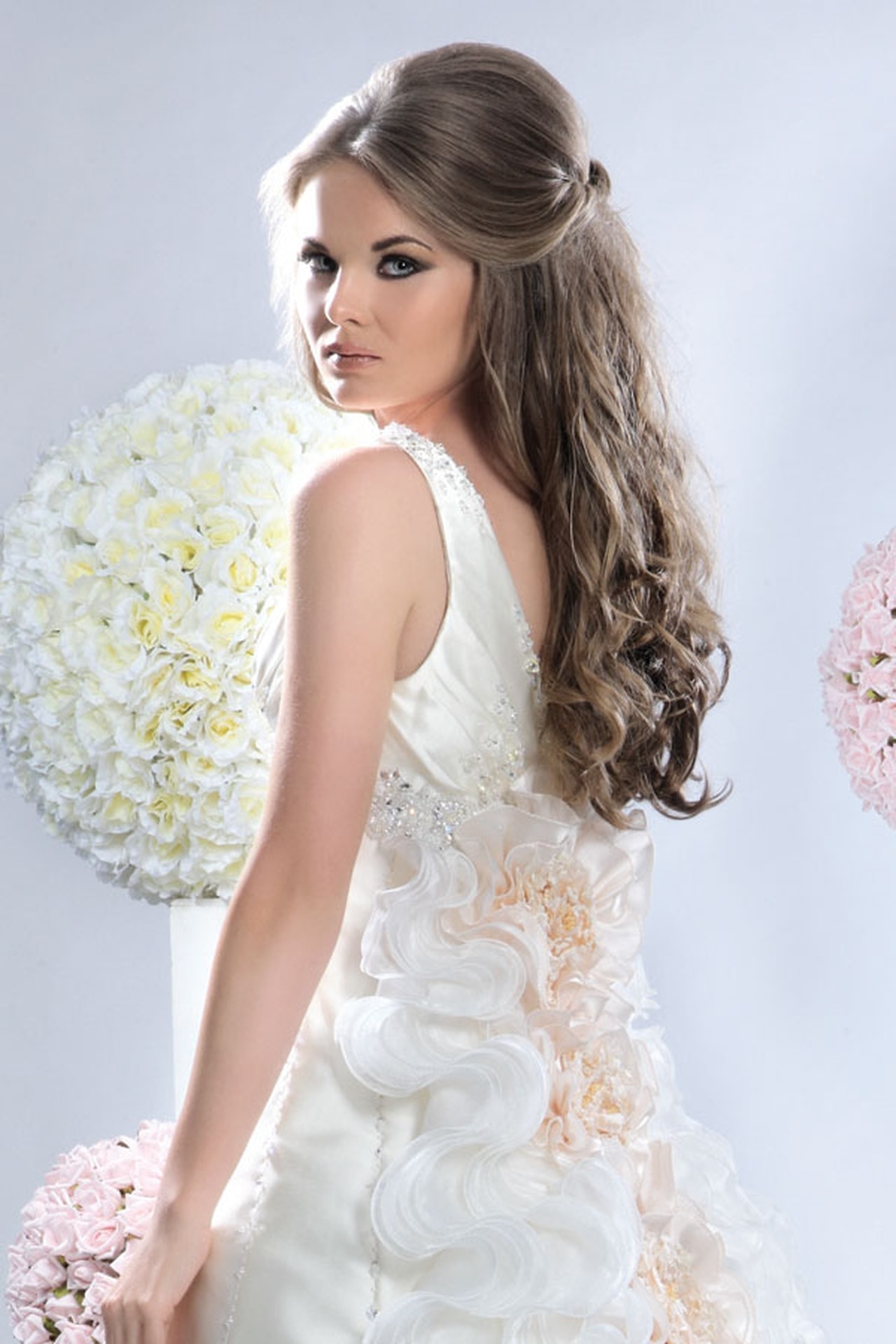 تسريحات فير مع بف للشعر القصير تسريحات فير مع بف للشعر القصير