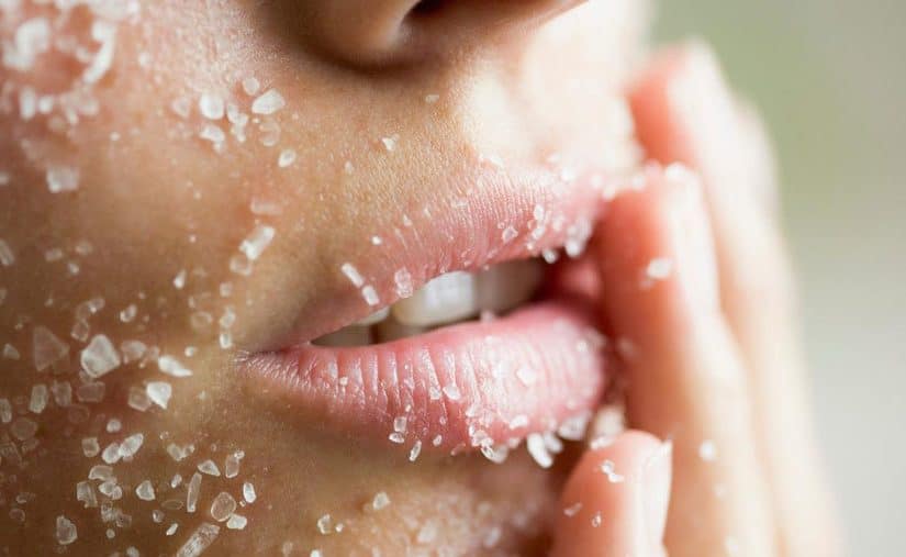 d8aad982d8b4d98ad8b1-d8a7d984d988d8acd987-825x507-2 اسرع طرق تقشير الوجه