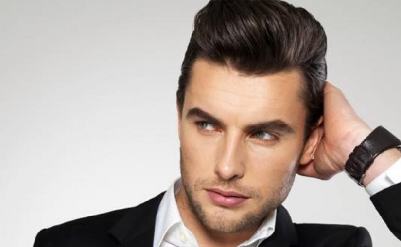 d8aad986d8b9d98ad985-d8a7d984d8b4d8b9d8b1-d8a7d984d8aed8b4d986-d984d984d8b1d8acd8a7d984-825x510-2 تنعيم الشعر الخشن للرجال