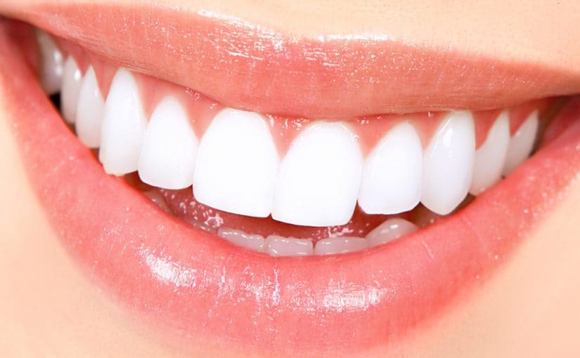 d8aad988d8b1d98ad8af-d8a7d984d984d8abd8a9-825x510-2 توريد اللثة بالبيت