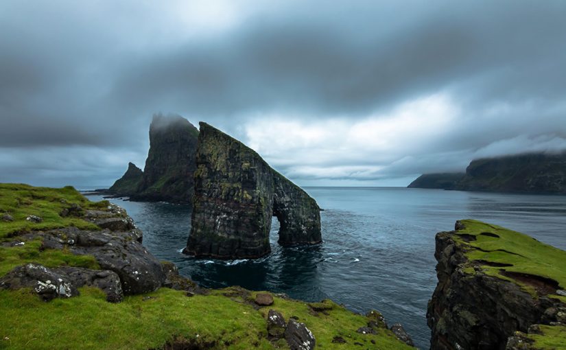 d8acd8b2d8b1-d981d8a7d8b1d9882-825x510-2 اجمل الاماكن السياحية في جزر فارو