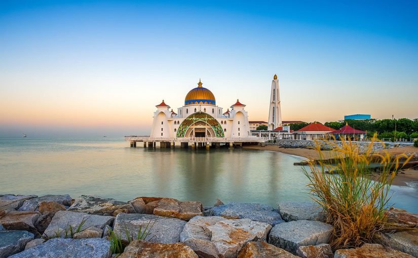 d8acd8b2d98ad8b1d8a9-d985d984d8a7d983d8a7-d985d8a7d984d98ad8b2d98ad8a7-825x510-2 جزيرة ملاكا ماليزيا