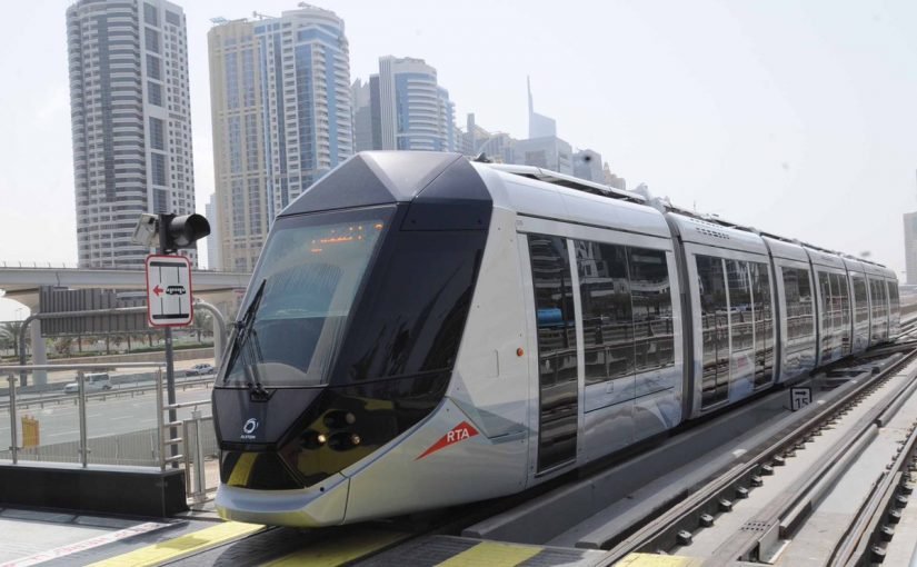 d8acd988d984d8aad98a-d8add988d984-d8afd8a8d98a-d985d8a7d8b1d98ad986d8a7-d8a8d8a7d984d8aad8b1d8a7d985-825x510-2 جولتي حول دبي مارينا بالترام