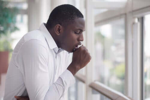 d8b1d8acd984-d8b3d8b9d8a7d984 رجل يعاني من مرض الربو