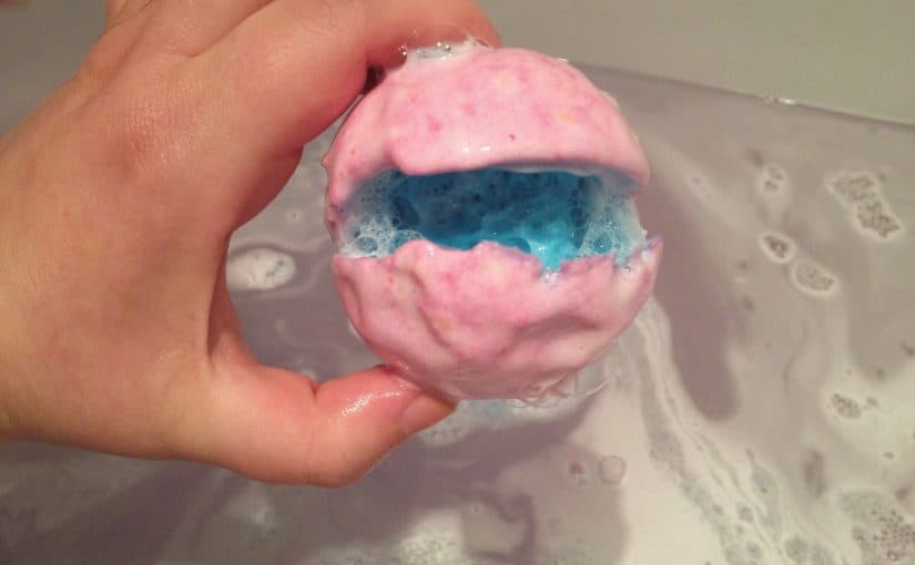 رغوة بانيو زهور الريف