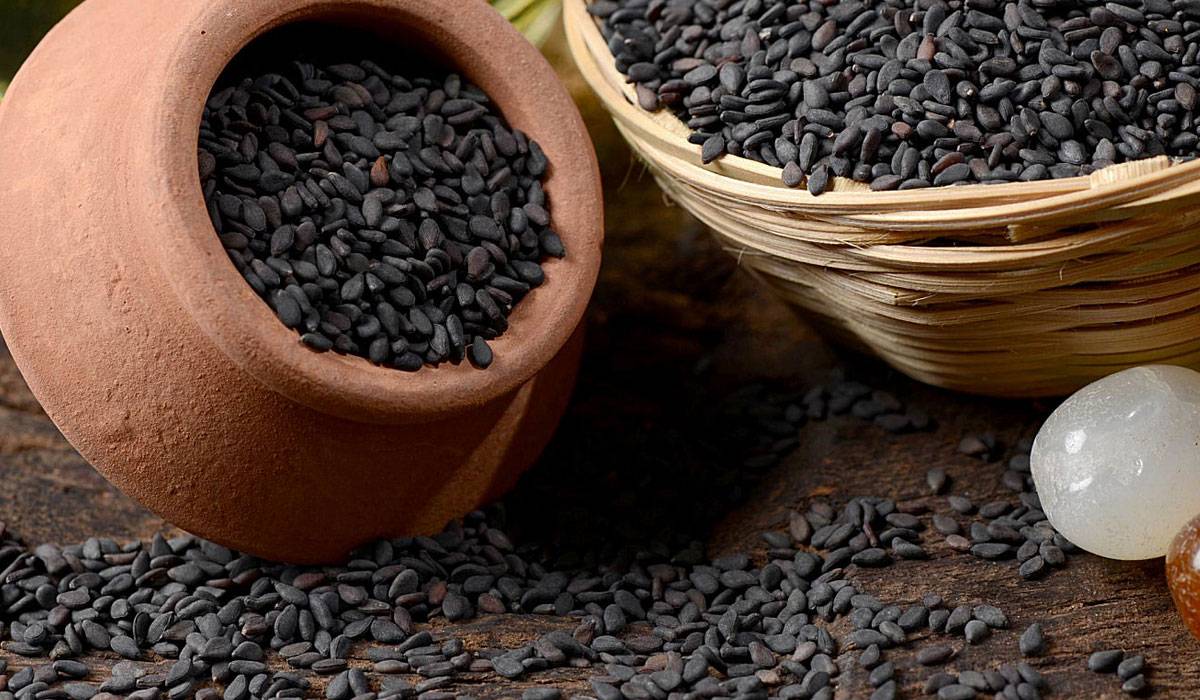 زيت السمسم للشعر