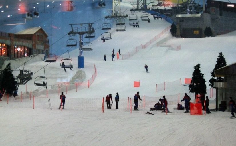 d8b3d983d98a-d8afd8a8d98a-d985d988d984-d8a7d984d8a5d985d8a7d8b1d8a7d8aa-825x510-2 سكي دبي مول الإمارات