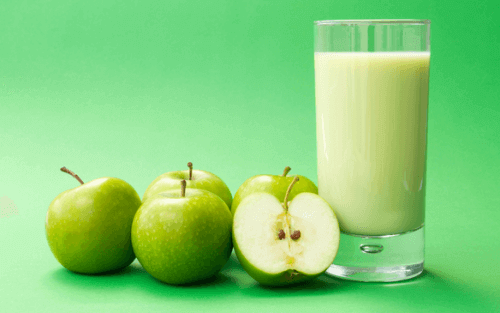 سموذي التفاح الأخضر