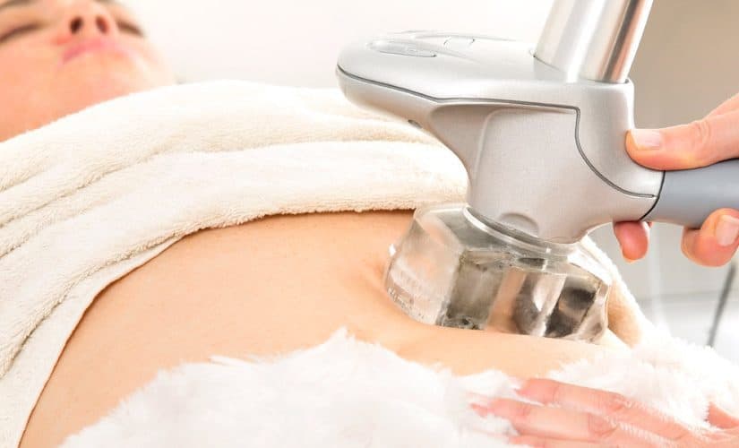 d8b4d981d8b7-d8a7d984d8afd987d988d986-d8a8d8a7d984d984d98ad8b2d8b1-825x500-2 شفط الدهون بالليزر