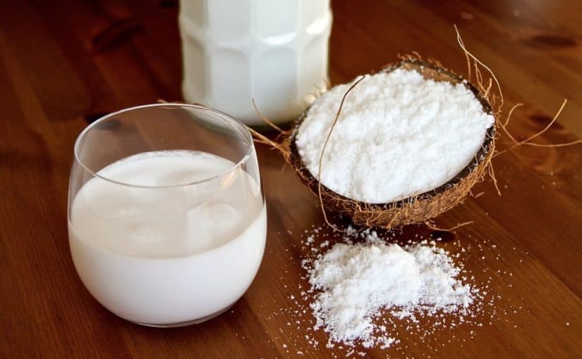 d8b7d8b1d98ad982d8a9-d8a7d8b3d8aad8aed8afd8a7d985-d984d8a8d986-d8acd988d8b2-d8a7d984d987d986d8af-825x510-2 طريقة استخدام لبن جوز الهند