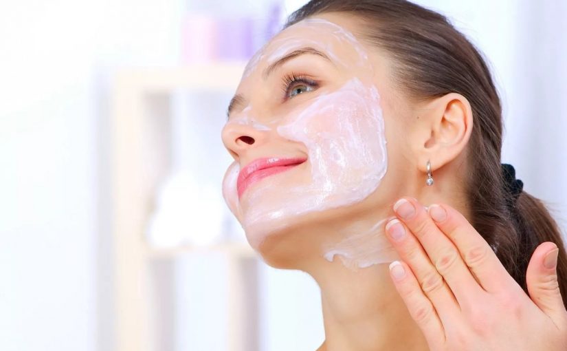 d8b7d8b1d98ad982d8a9-d8b5d986d8b9-d8aed984d8b7d8a9-d8a8d98ad8a7d8b6-d8a7d984d8abd984d8ac-825x510-2 طريقة صنع خلطة بياض الثلج