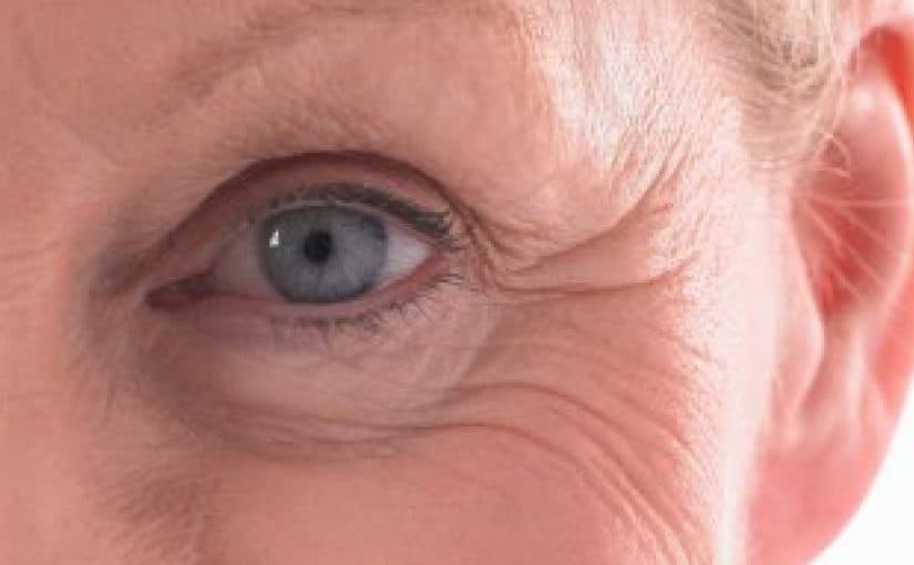 d8b9d8a7d8afd8a7d8aa-d98ad988d985d98ad987-d984d985d982d8a7d988d985d987-d8a7d984d8aad8acd8a7d8b9d98ad8af-825x510-2 عادات يوميه لمقاومه التجاعيد