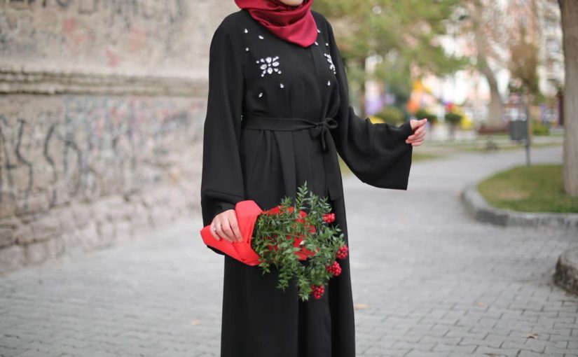 d8b9d8a8d8a7d98ad8a7d8aa-2020-825x510-2 عبايات 2020