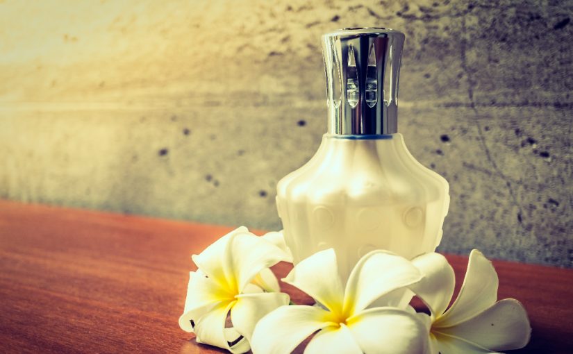 عطر الياسمين