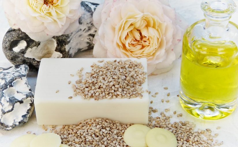 d8b9d984d8a7d8ac-d8a7d984d8aad8b3d984d8aed8a7d8aa-d981d98a-d8a7d984d985d986d8b7d982d8a9-d8a7d984d8add8b3d8a7d8b3d8a9-825x510-2 علاج التسلخات في المناطق الحساسة