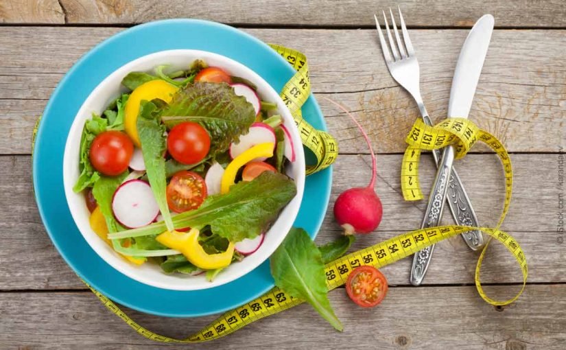 d8b9d98ad988d8a8-d8a7d984d983d98ad8aad988-d8afd8a7d98ad8aa-825x510-2 عيوب الكيتو دايت