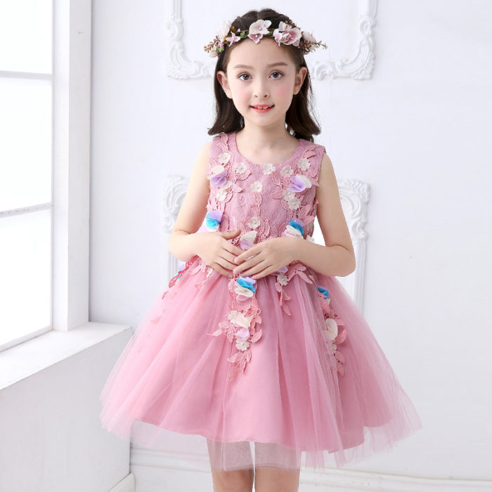 فساتين اطفال فساتين اطفال