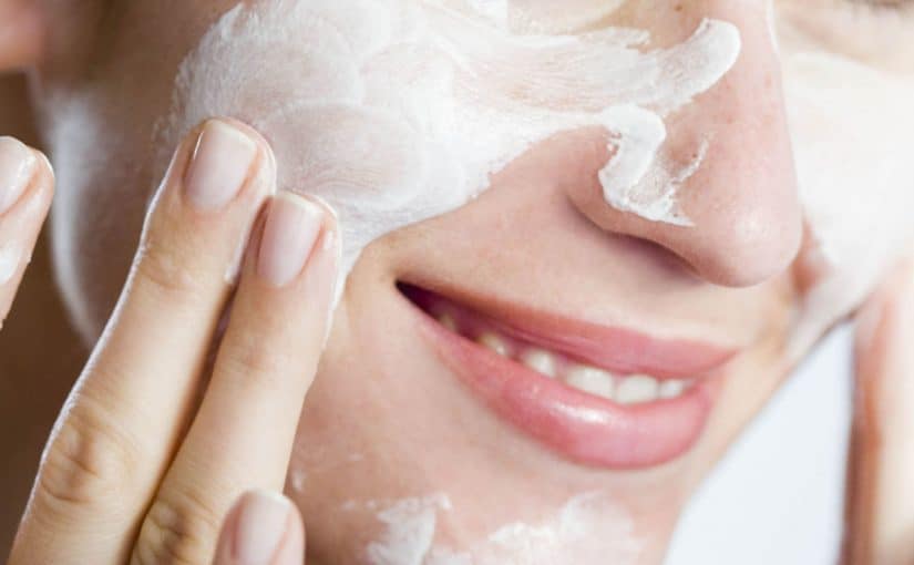 d981d988d8a7d8a6d8af-d8a7d984d8aad8b1d985d8b3-d984d984d8a8d8b4d8b1d8a9-d8a7d984d8afd987d986d98ad8a9-825x510-2 فوائد الترمس للبشرة الدهنية