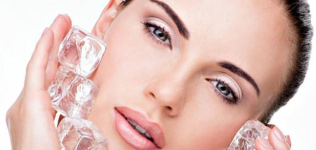 فوائد الثلج على الوجه
