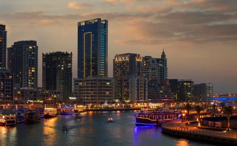 d982d8b1d98ad8a9-d8a7d984d8a8d988d985-825x510-2 قرية البوم السياحية بدبي