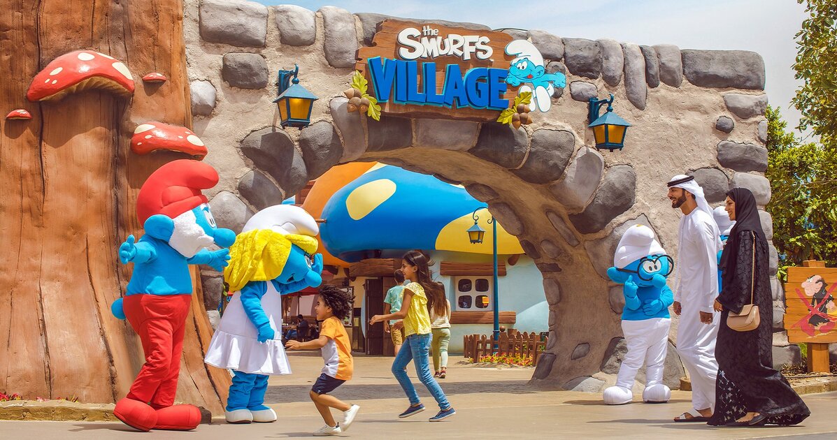 قرية السنافر بدبي قرية السنافر بدبي