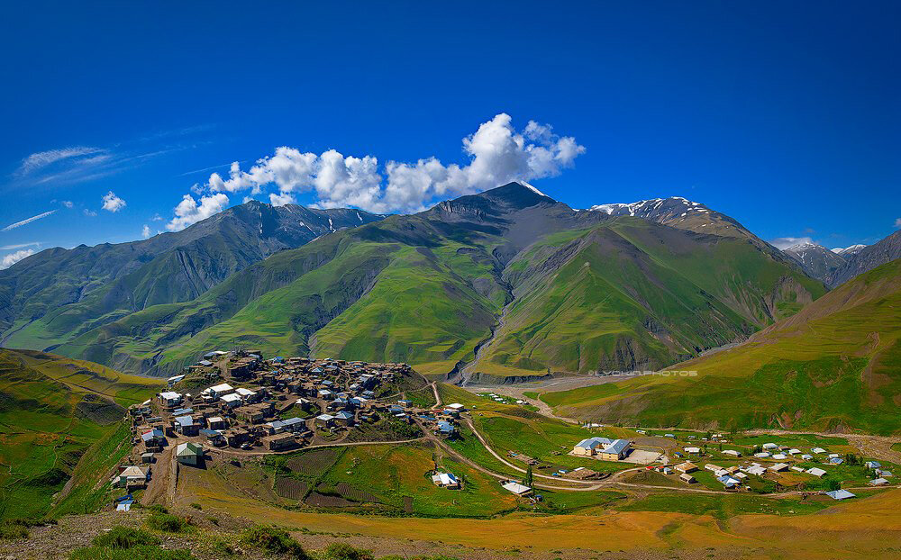 قرية خيناليج قرية خيناليج