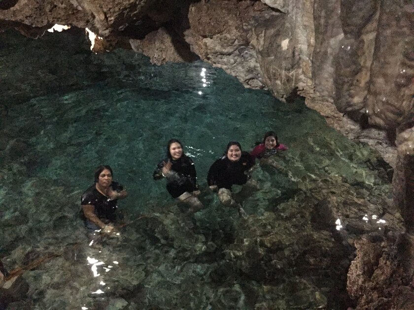 كهف انشانتد كهف انشانتد